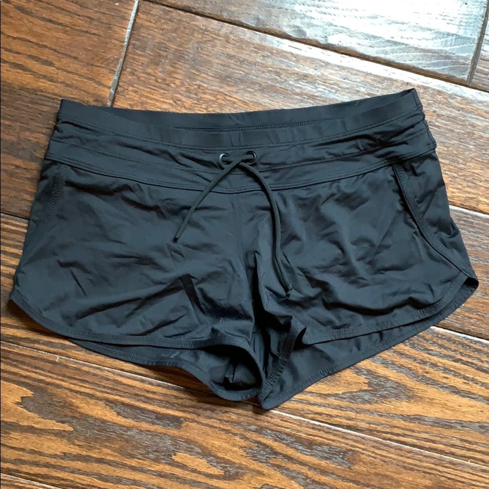 Athleta black board shorts
